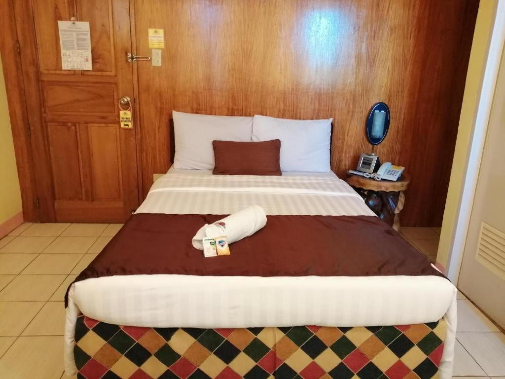 Hotel Asuncion Laoag Exterior foto